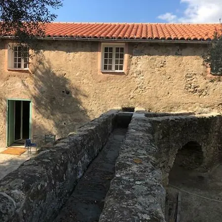 Le Moulin De L'ostriconi Novella