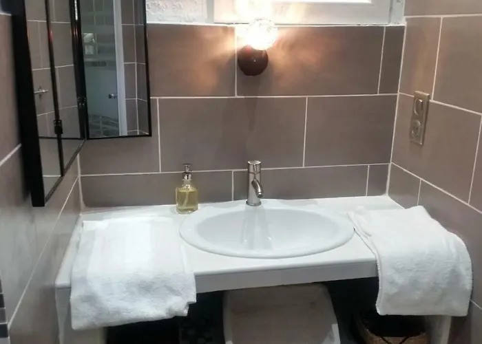 Le Moulin De L'ostriconi